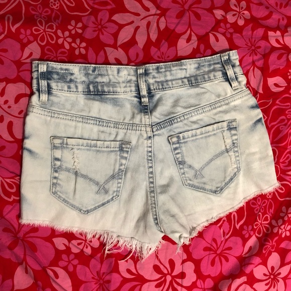 High Rise Shorts - Picture 2 of 3